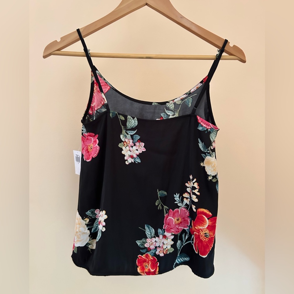 Black Floral Cami Tank | Old Navy | Women Small | NWT | Adjustable Straps - Picture 4 of 7